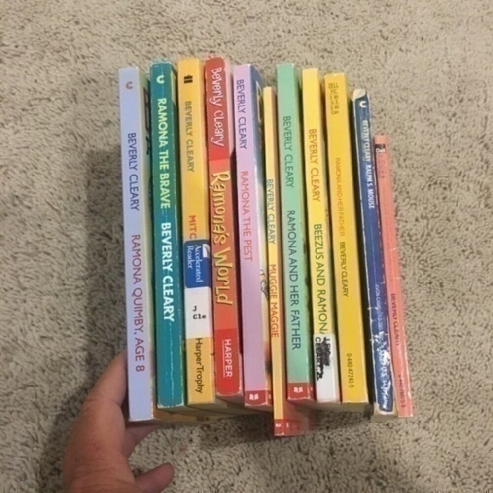 11 Beverly Cleary paperback books - Picture 9 of 10